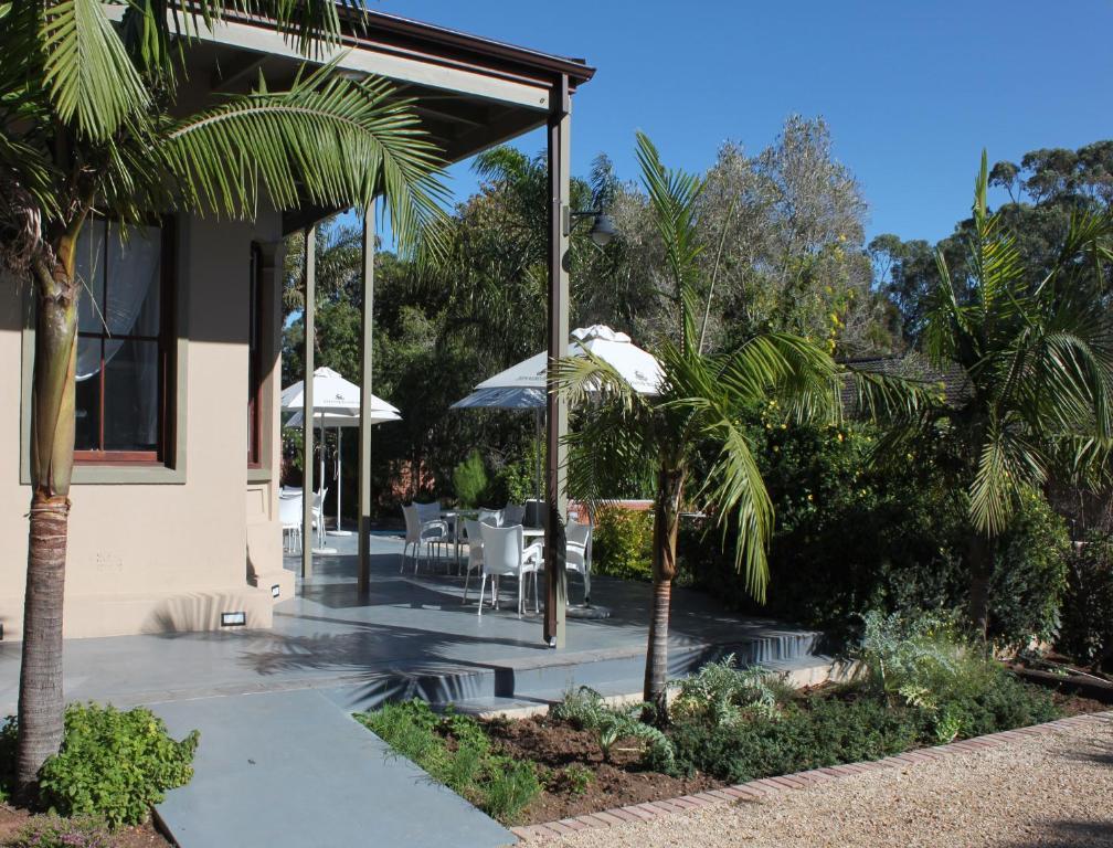 Ibhayi Guest Lodge - Lion Roars Hotels & Lodges. Puerto Elizabeth Exterior foto